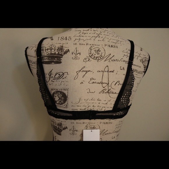 New With Tags black lace wing push up bra H&M 34C - Picture 6 of 7